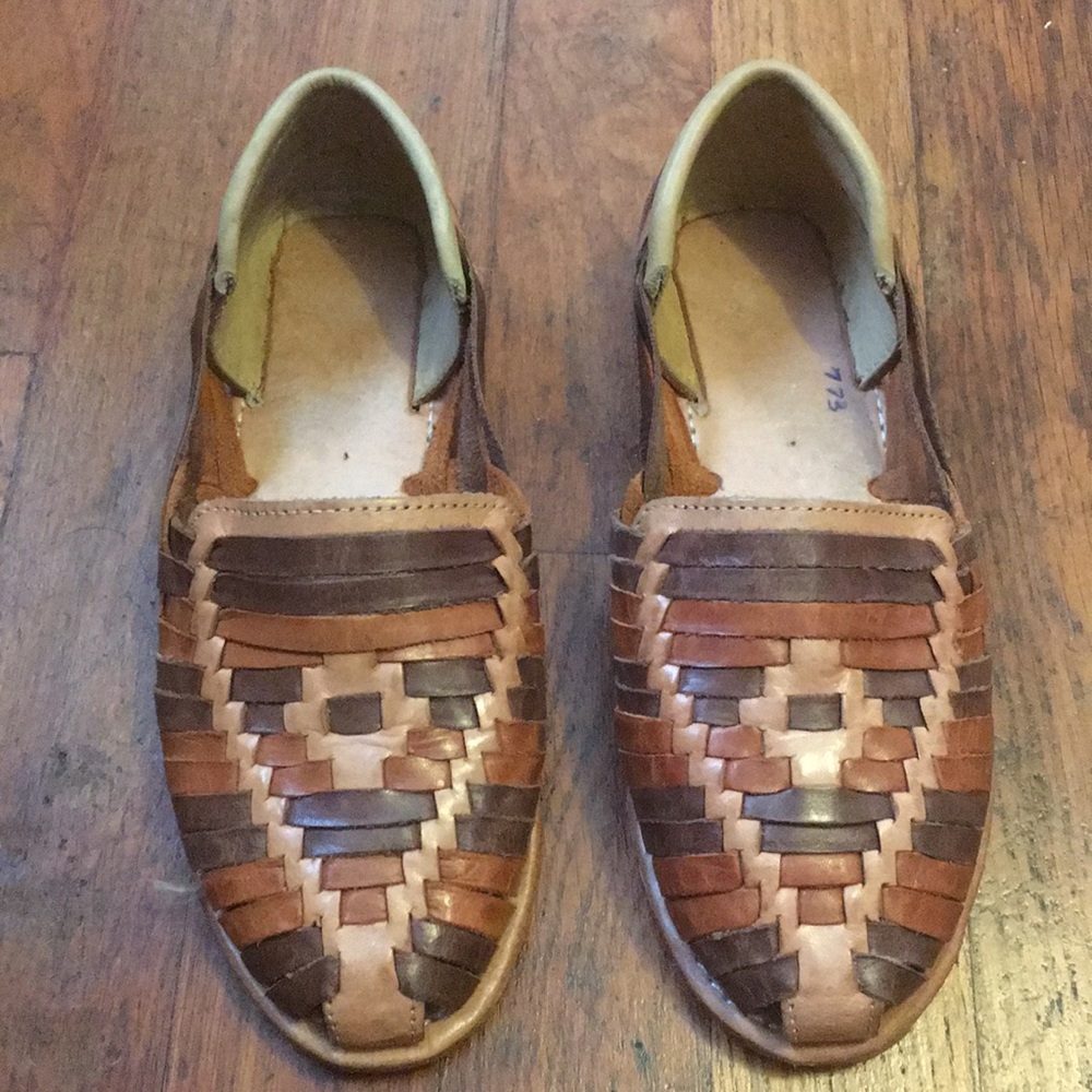 Multi colored brown huaraches